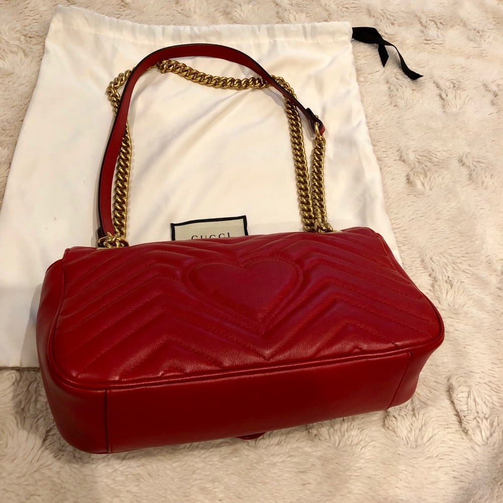 SOLD!!! Gucci Marmont Small Matelasse Shoulder Bag - Picture 3 of 6